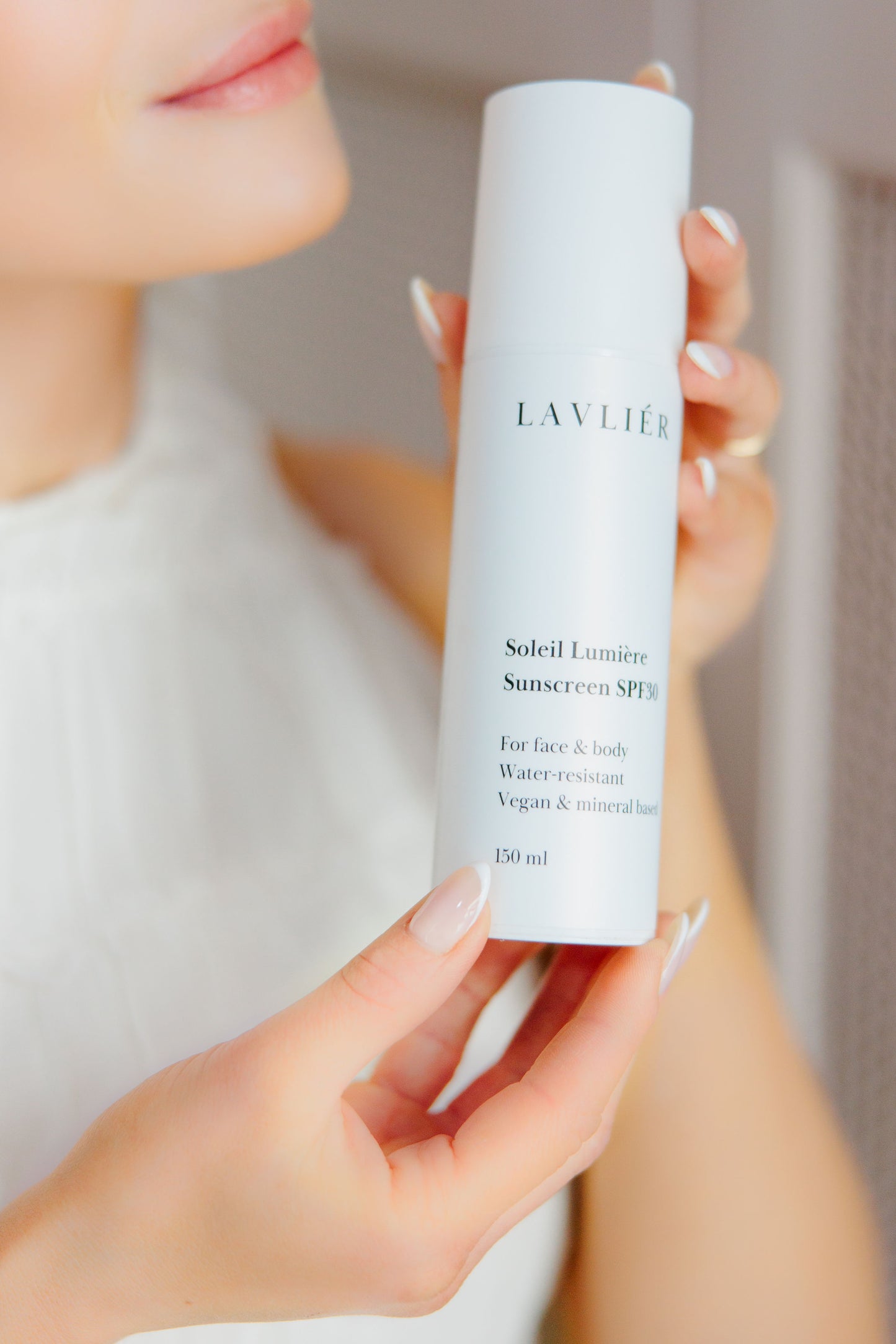 Soleil Lumiére Sunscreen SPF30