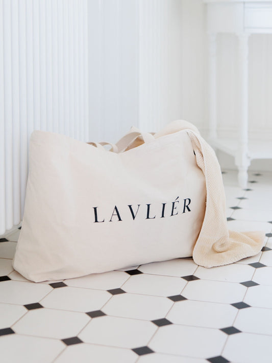 Lavliér Tote Bag, täydellinen kesäkassi nyt saatavilla!