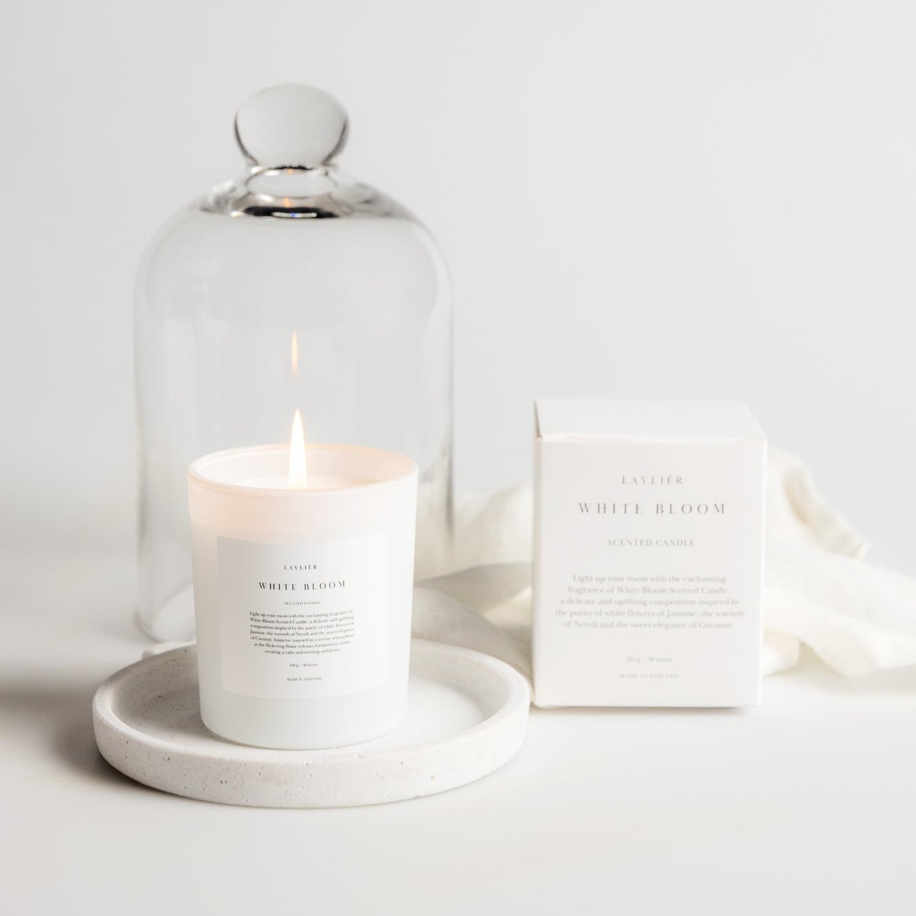 Tuoksukynttilä WHITE BLOOM 150 g