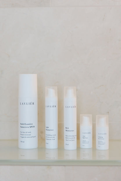 Light Moisturiser 50 ml