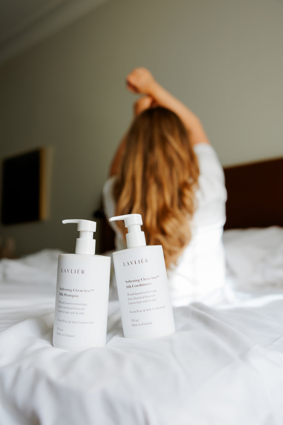 Softening Chem-less™ Silk Conditioner 370 ml Fresh Pear & Soft Cedarwood