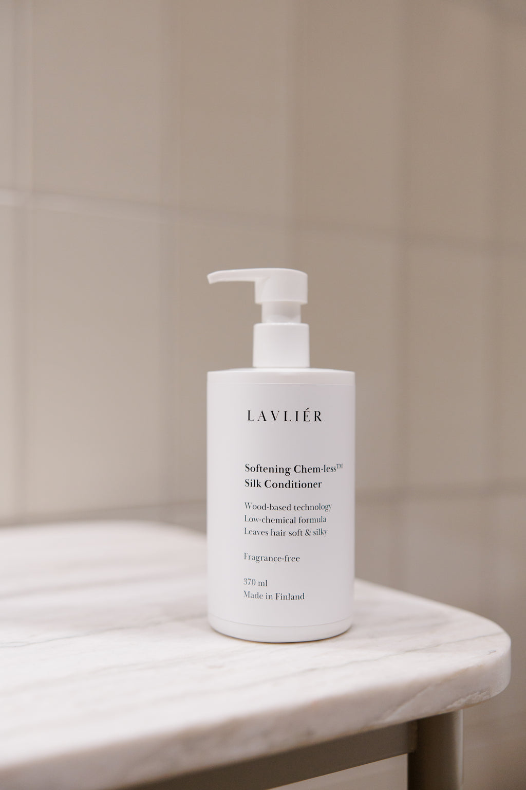 Softening Chem-less™ Silk Conditioner 370 ml Fragrance-free